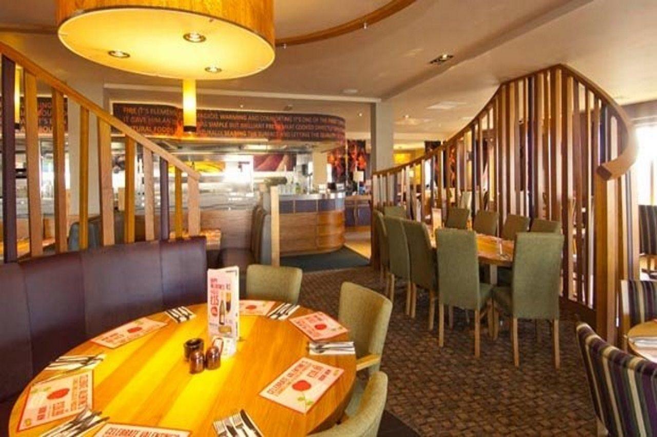 Premier Inn Newton Abbot Dış mekan fotoğraf